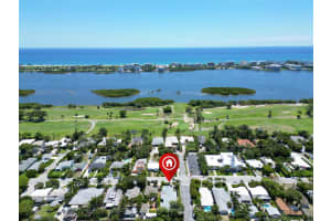 1001 N Lakeside Drive, Lake Worth Beach, FL 33460 - MLS#R11091021