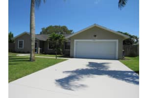 648 NE Maranta Terrado, Jensen Beach, FL 34957 Sold 08/25/25