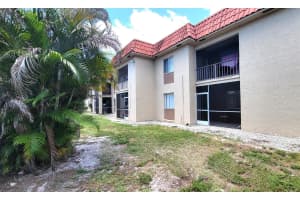 6034 Forest Hill Boulevard 105, West Palm Beach, FL 33415 Sold 07/03/25