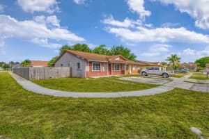 3854 Van Cott Circle, West Palm Beach, FL 33403 Sold 07/21/25