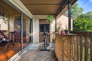 804 Lakeview Circle, Royal Palm Beach, FL 33411 Sold 07/21/25