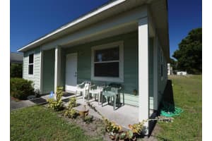 4257 36th Court, Vero Beach, FL 32967 - MLS#R11091156