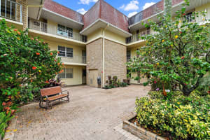 5570 Tamberlane Circle 131, Palm Beach Gardens, FL 33418 - MLS#R11091172