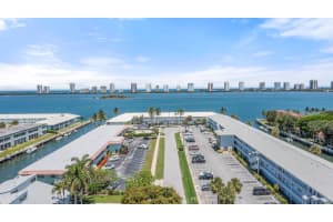 117 Lehane Terrace 201, North Palm Beach, FL 33408 - MLS#R11091181