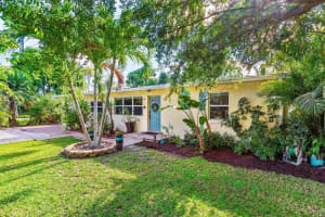 3064 Rostan Lane, Palm Springs, FL 33461 Sold 10/15/25