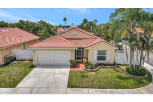 16590 Nw 9th Street, Pembroke Pines