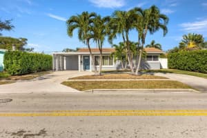 921 Se 13th Court, Deerfield Beach
