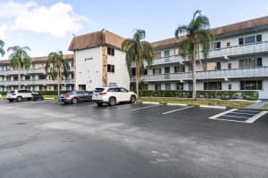 2000 Springdale Boulevard 209, Palm Springs, FL 33461 Sold 08/11/25