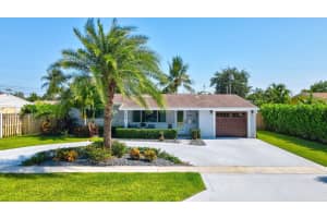 520 Se 3rd Court, Deerfield Beach