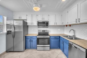 8826 W Mcnab Road 201, Tamarac