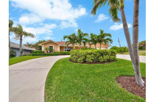 400 S Lyra Circle, Juno Beach, FL 33408 - MLS#R11091432