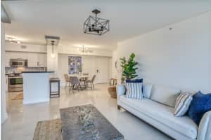 651 Okeechobee Blvd, West Palm Beach, FL 33401, Sold 05/17/25