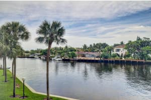18 Royal Palm Way 206, Boca Raton