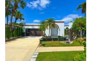 6590 Fountains Circle, Lake Worth, FL 33467 - MLS#R11091594