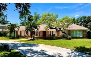 13150 Doubletree Circle, Wellington, FL 33414 Sold 11/25/25