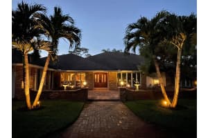 13150 Doubletree Circle, Wellington, FL 33414 Sold 11/25/25