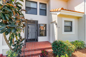 10920 Lakemore Lane 101, Boca Raton, FL 33498 Sold 12/01/25