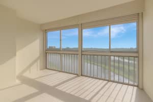 7076 Huntington Lane 806, Delray Beach, FL 33446 Sold 08/05/25