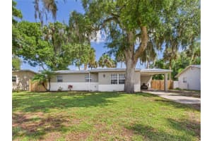 3307 SW 22nd Street, Okeechobee, FL 34974 Sold 08/28/25