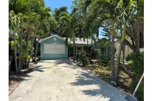 326 N B Street, Lake Worth Beach, FL 33460 - MLS#R11091719