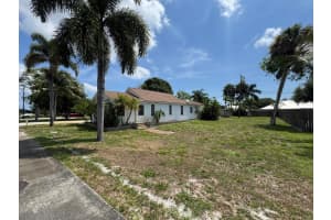 817 SE Palm Beach Road, Stuart, FL 34994 Sold 07/22/25