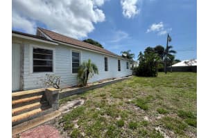 817 SE Palm Beach Road, Stuart, FL 34994 Sold 07/22/25