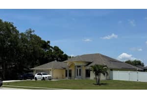 1601 SW California Boulevard, Port Saint Lucie, FL 34953 - MLS#R11091773