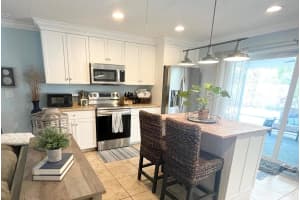 403 Riverside Drive, Tequesta, FL 33469 Sold 07/29/25