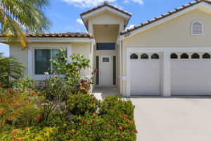 1235 SW Briarwood Drive, Port Saint Lucie, FL 34986 - MLS#R11091789