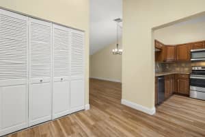 13033 Northshire Trail 24, Wellington, FL 33414 Sold 08/26/25