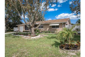 251 Grape Road NW, Lake Placid, FL 33852 Sold 08/20/25