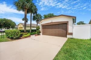 MLS# R11091809, Boynton Beach, Florida 33426