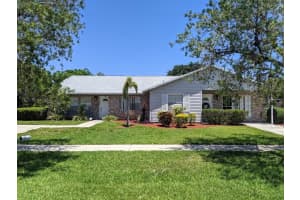 1352 Riverside Circle 1352, Wellington, FL 33414 - MLS#R11091823