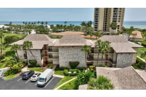 2400 Ocean Drive, Fort Pierce, FL 34949 - MLS#R11091831