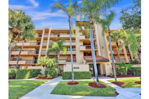 955 Dotterel 2108 Road 2108, Delray Beach, FL 33444 Sold 08/07/25