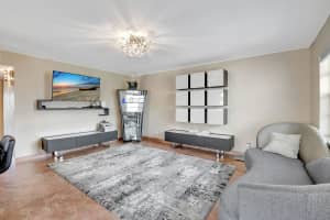 425 Burgundy I, Delray Beach, FL 33484 - MLS#R11091893