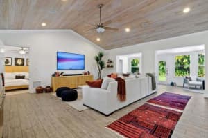 221 NW 18th Street, Delray Beach, FL 33444 - MLS#R11091925