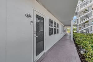 1044 Cambridge C 1044, Deerfield Beach