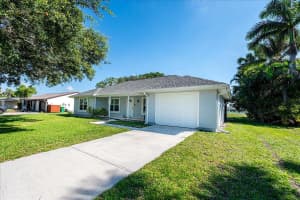 637 SW Belmont Circle, Port Saint Lucie, FL 34953 Sold 07/17/25