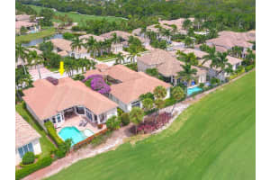 528 Les Jardin Drive, Palm Beach Gardens