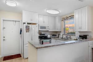 2600 SE Ocean Boulevard H7, Stuart, FL 34996 Sold 06/13/25