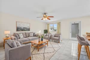 373 Monaco H, Delray Beach, FL 33446 - MLS#R11091987