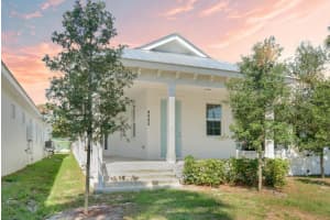4982 Se Railway Avenue, Stuart