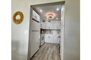 314 Chatham P, West Palm Beach, FL 33417 Sold 09/16/25