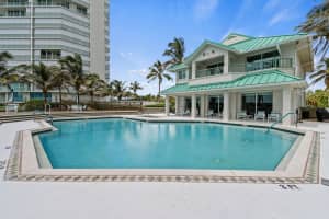 8650 S Ocean Drive Ln2, Jensen Beach, FL 34957 Sold 07/03/25