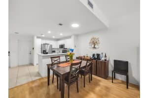 4167 Crystal Lake Drive, Deerfield Beach, FL 33064 - MLS#R11092074