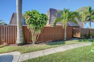 562 Springdale Circle 56-B, Palm Springs, FL 33461 - MLS#R11092091