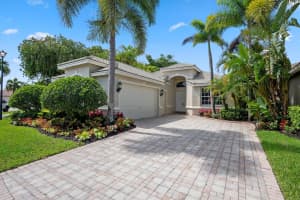 4065 Manchester Lake Drive, Lake Worth, FL 33449 Sold 07/17/25