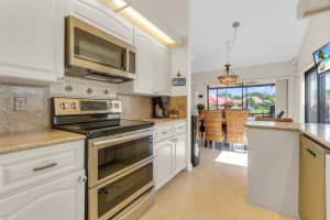 2855 Eagle Lane, West Palm Beach, FL 33409 - MLS#R11092104