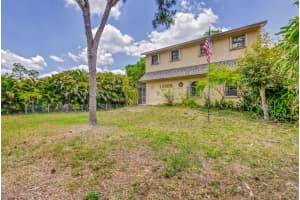 13705 Persimmon Boulevard, The Acreage, FL 33411 Sold 08/08/25